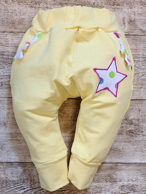 <tc>Pantalón  Bebé Cora amarillo</tc>
