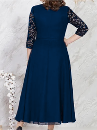 <tc>Vestido Elegante Laurra azul oscuro</tc>